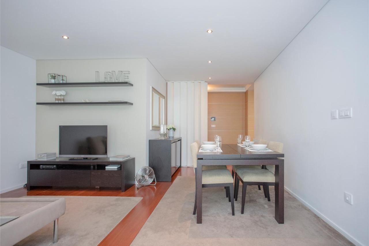 Appartement Liiiving In - Balcony Dragao View *